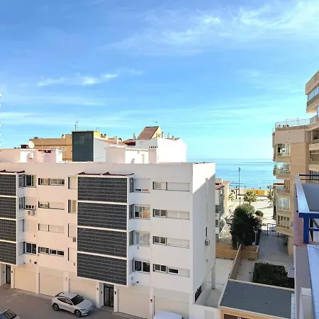 Gran Cerca Del Centro Junto A La Playa & Parking *